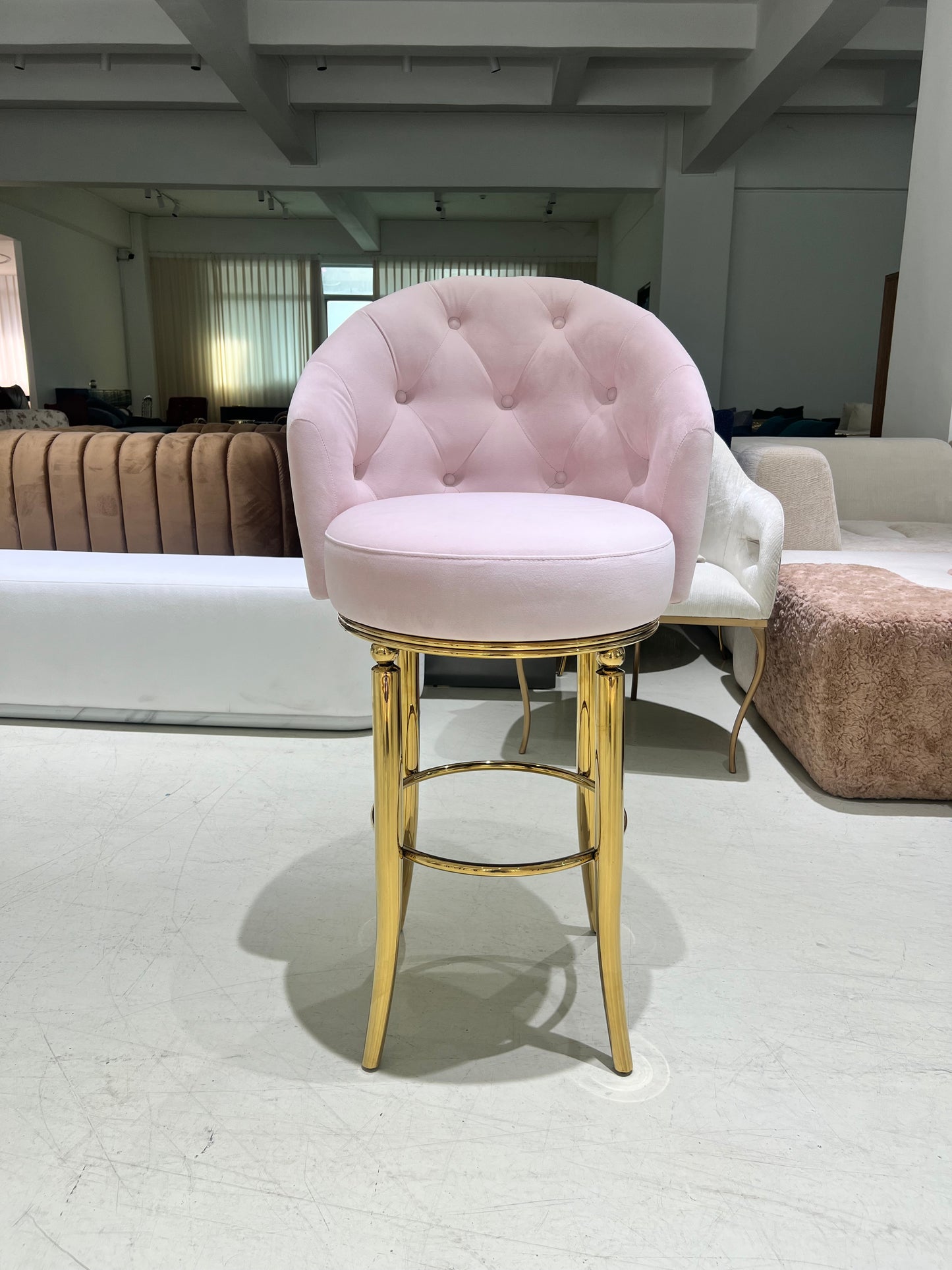 Pinky Thas Stool