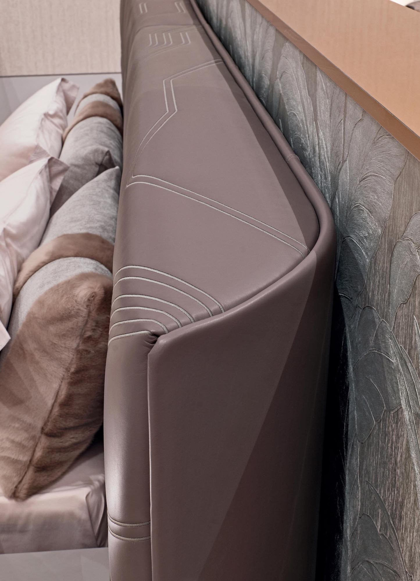 Luxury Foscari Bed