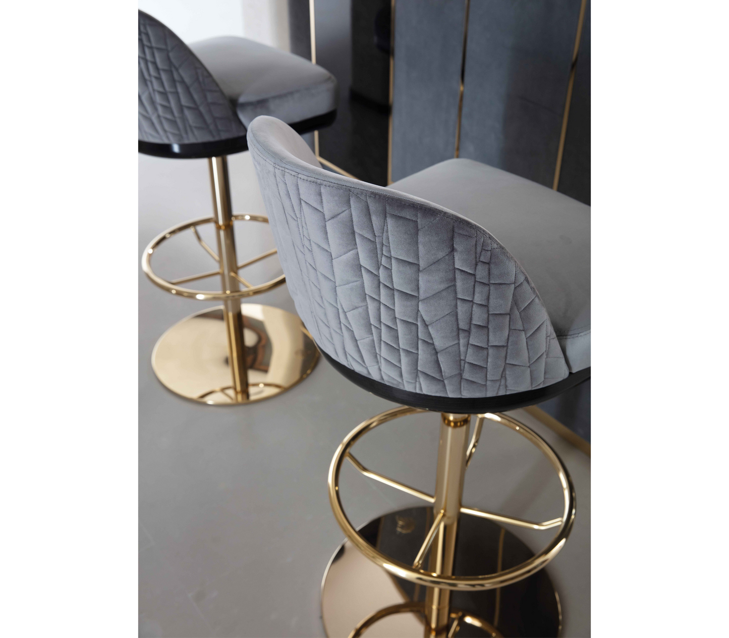 Moder Design Ilaria Bar Stool