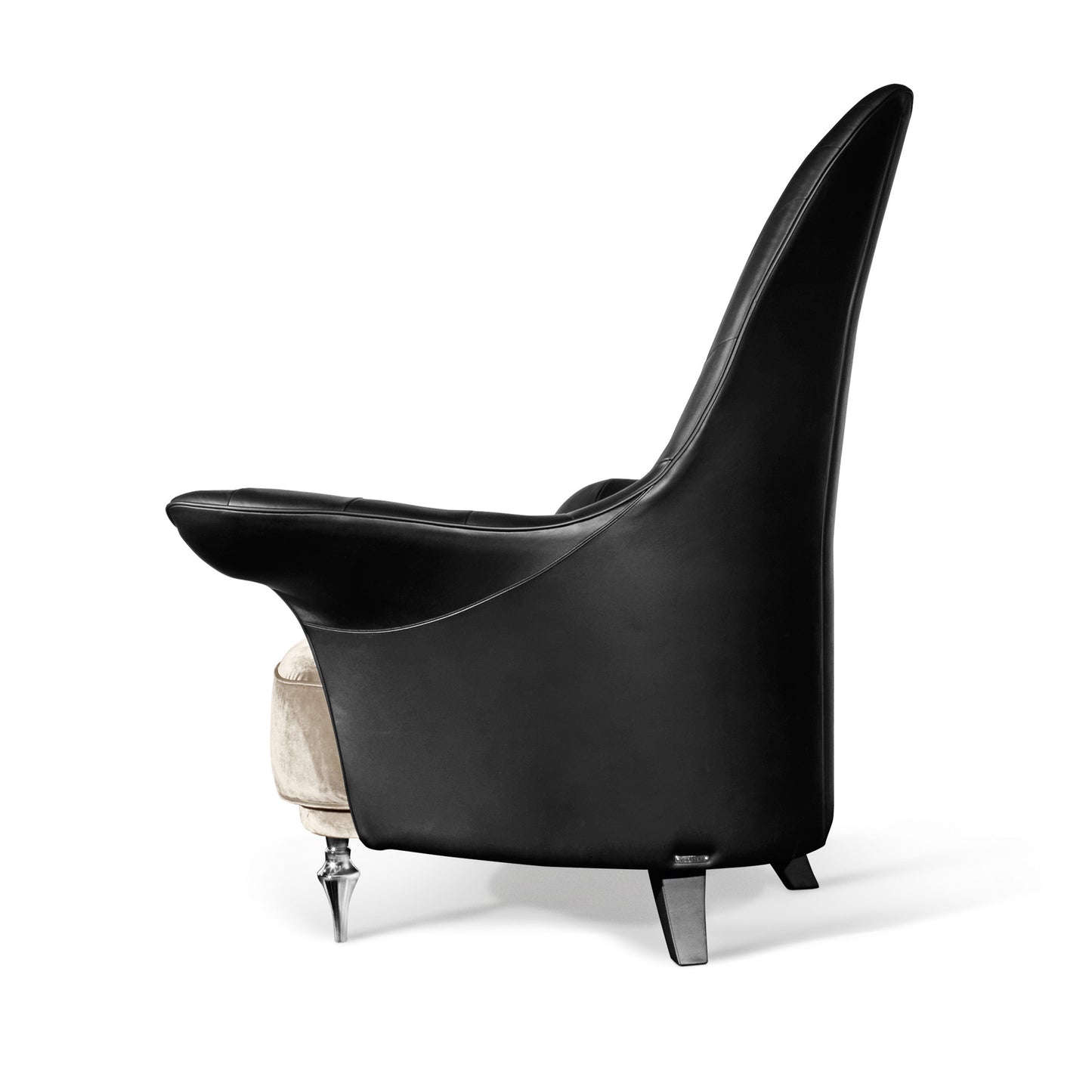 Wunjo Luxury Armchair