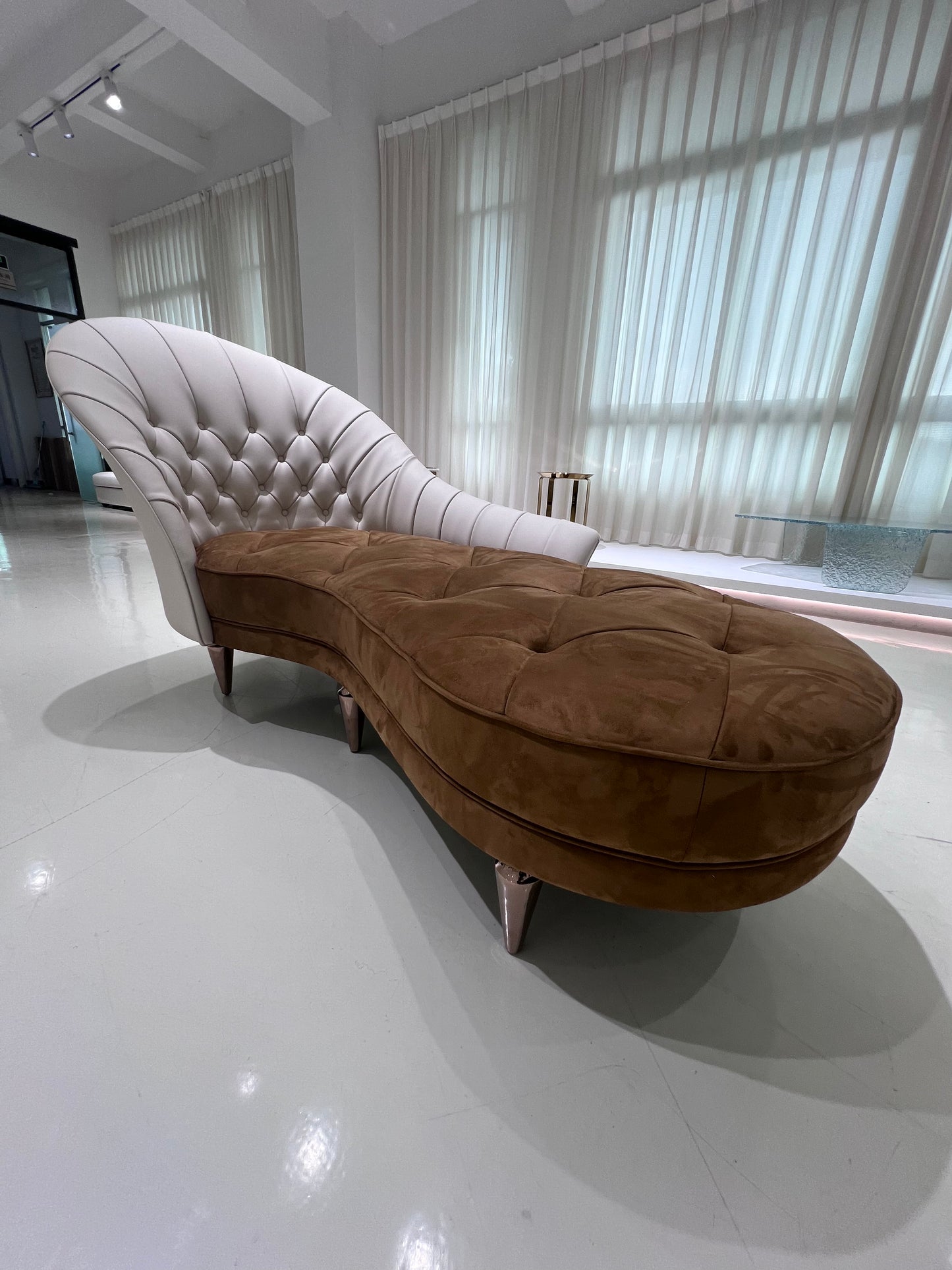 High-Quality Lounge Chair