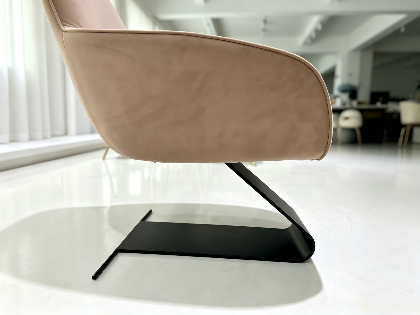 Curved Leg Velvet Lounge Chair