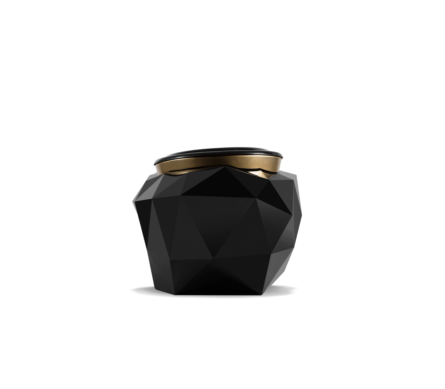 Diamond-Inspired Bathtub