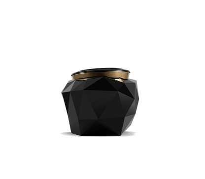 Diamond-Inspired Bathtub