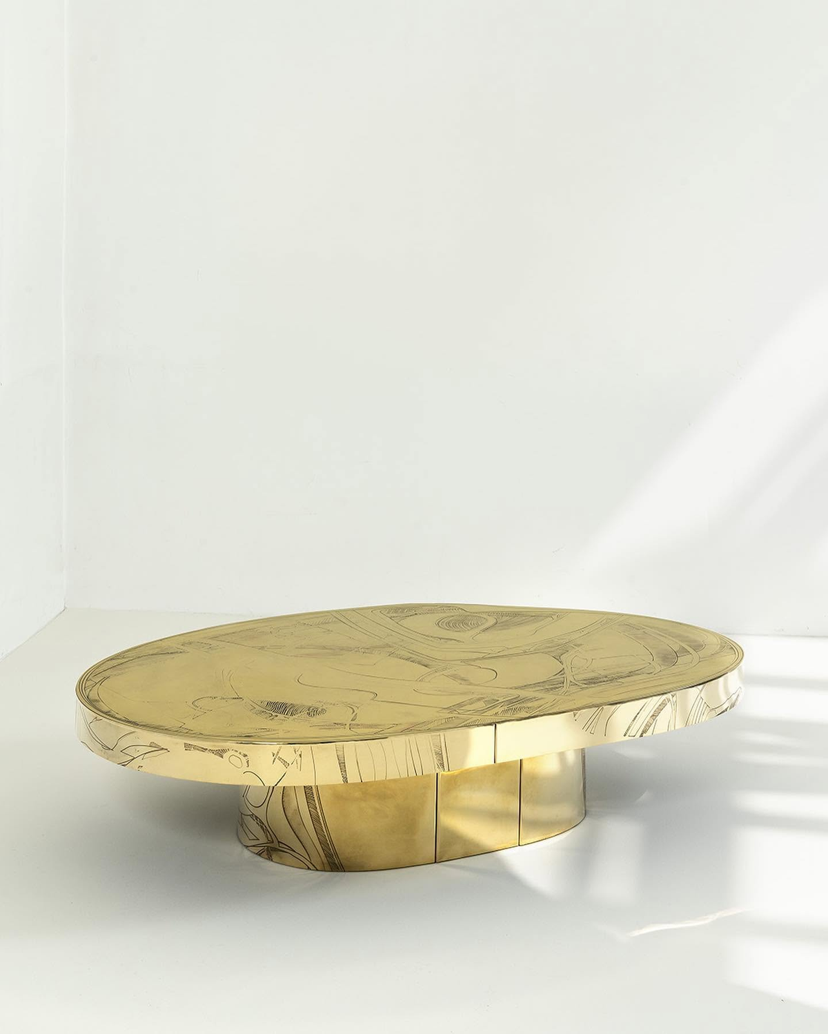 Dorry Coffee Table Set