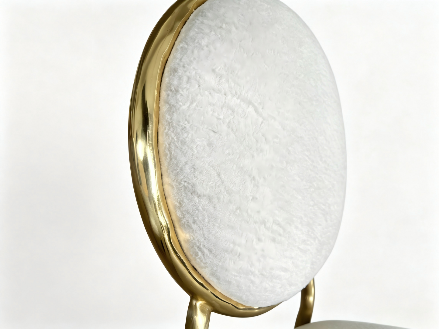 Crown Golden Enchanted Chair