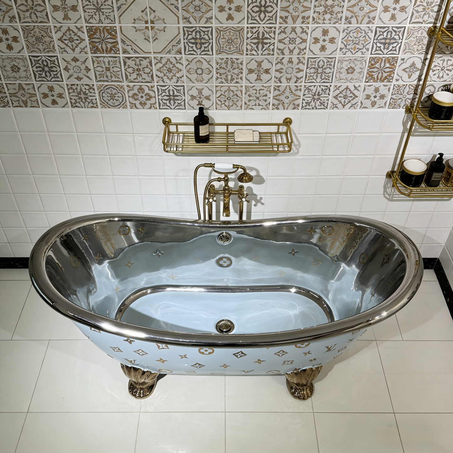French Stylish Handmade Bathtub