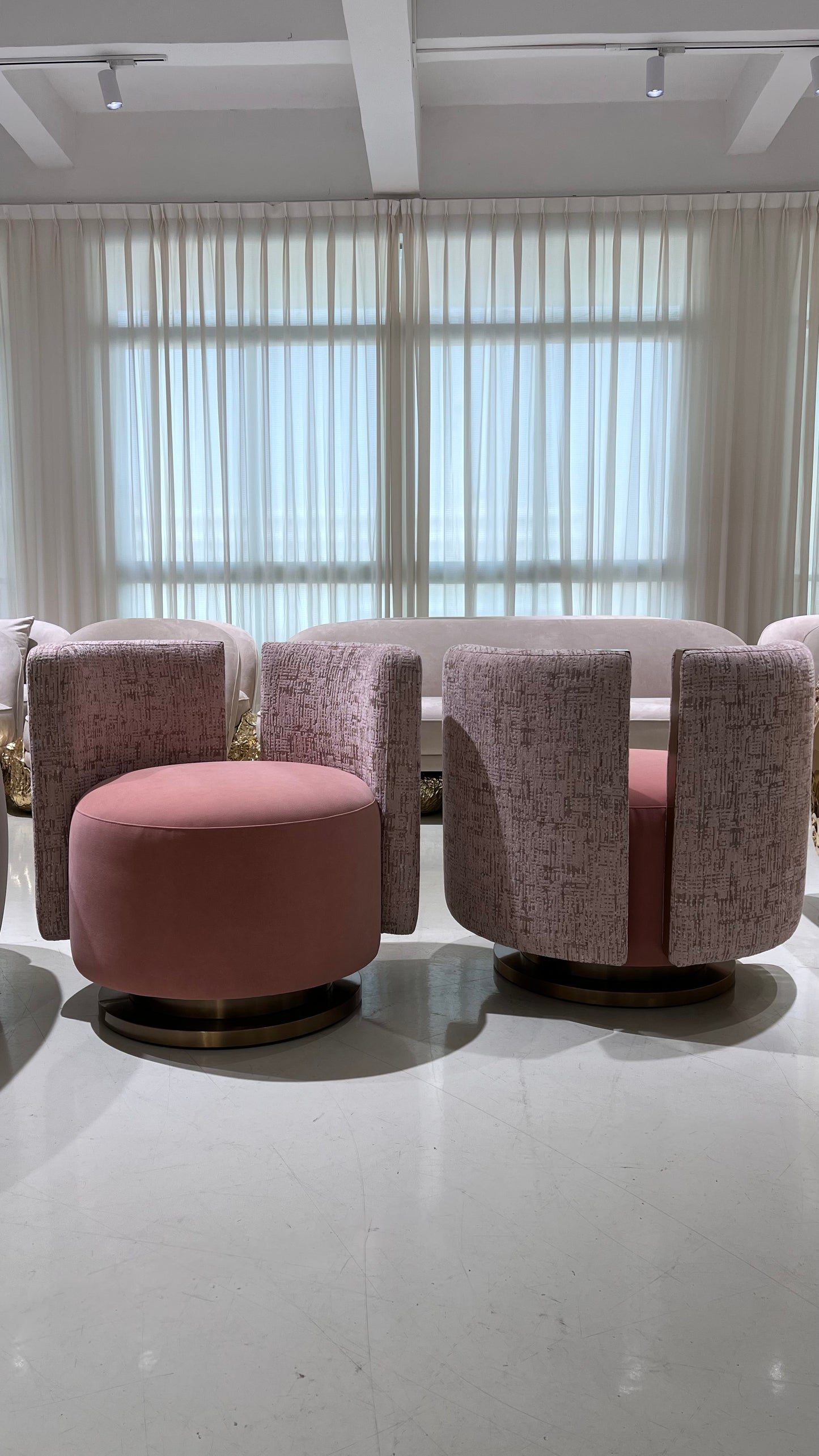 Italian Bowie Armchair