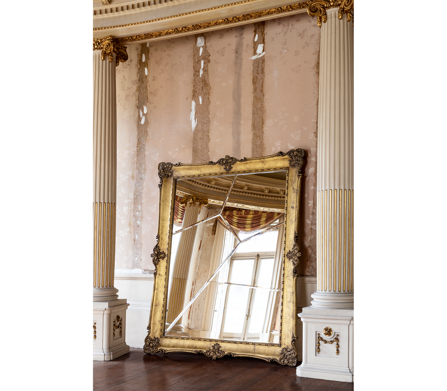 Italian Light Luxury Handmade DINIS Mirror