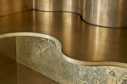 Italian Luxury Cabinet Queen Roma