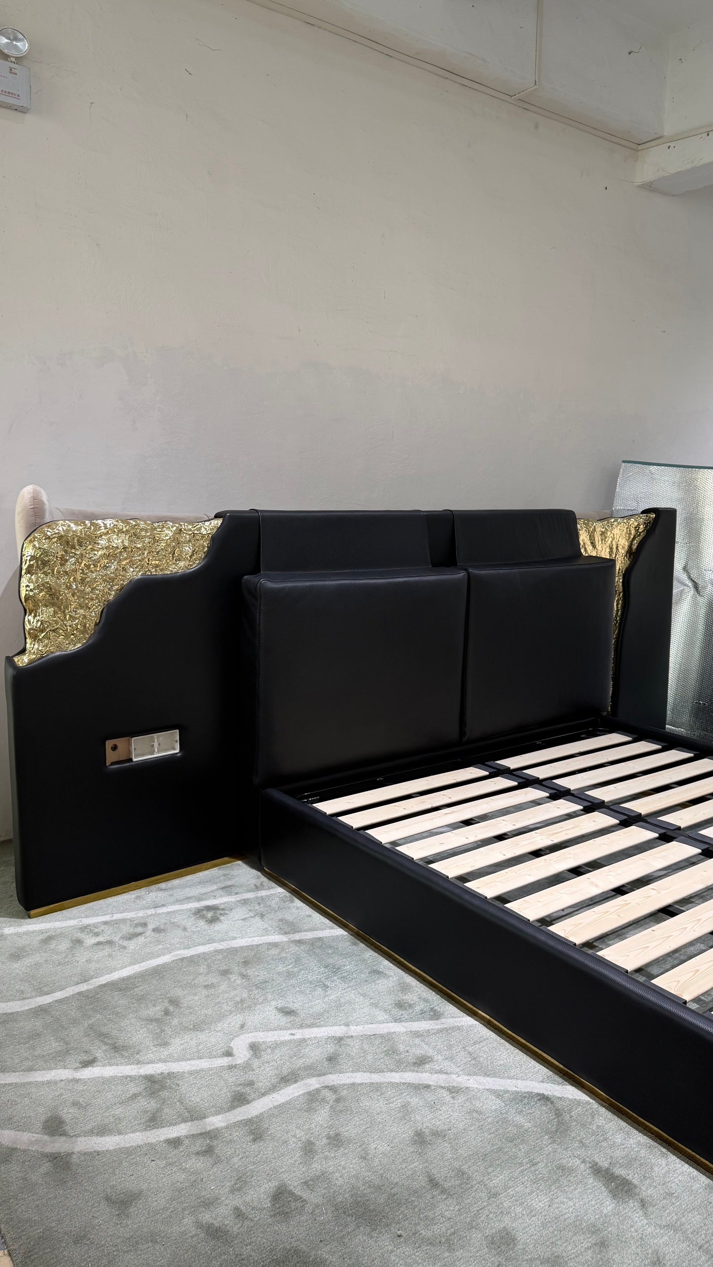 Italian Luxury Lapiaz Brass Bed