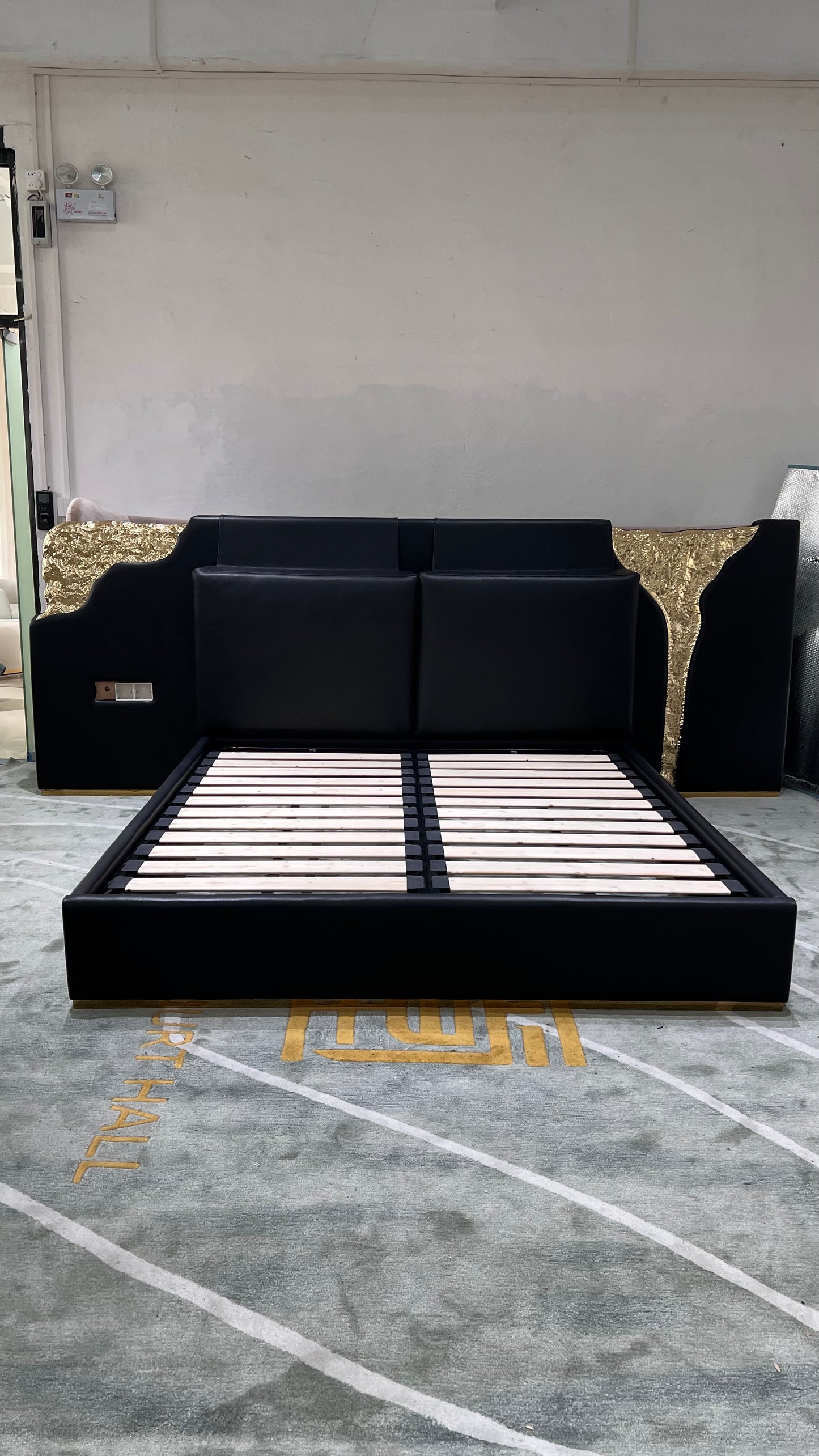 Italian Luxury Lapiaz Brass Bed