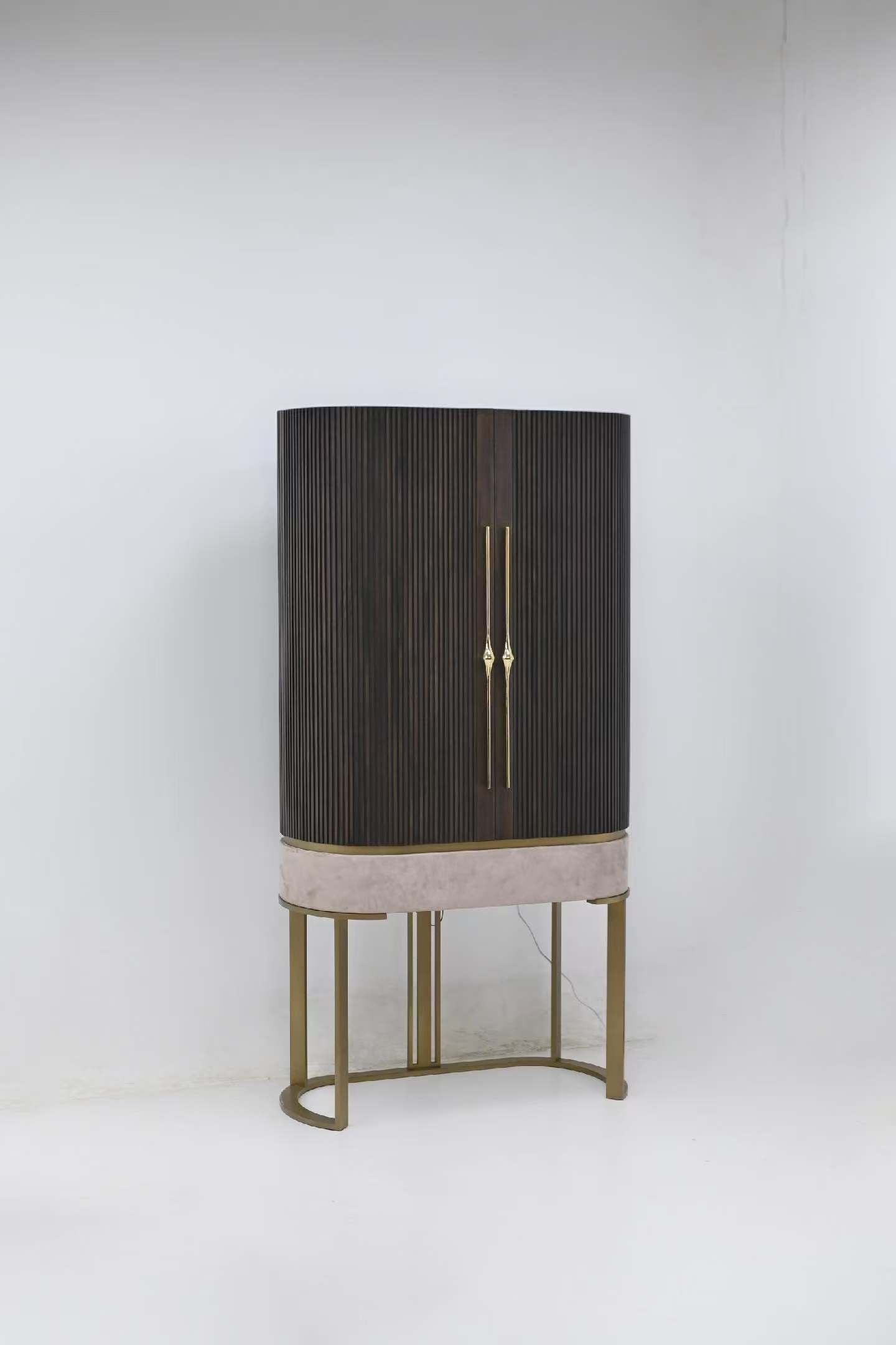 Italian Luxury MD702 Media Cabinet