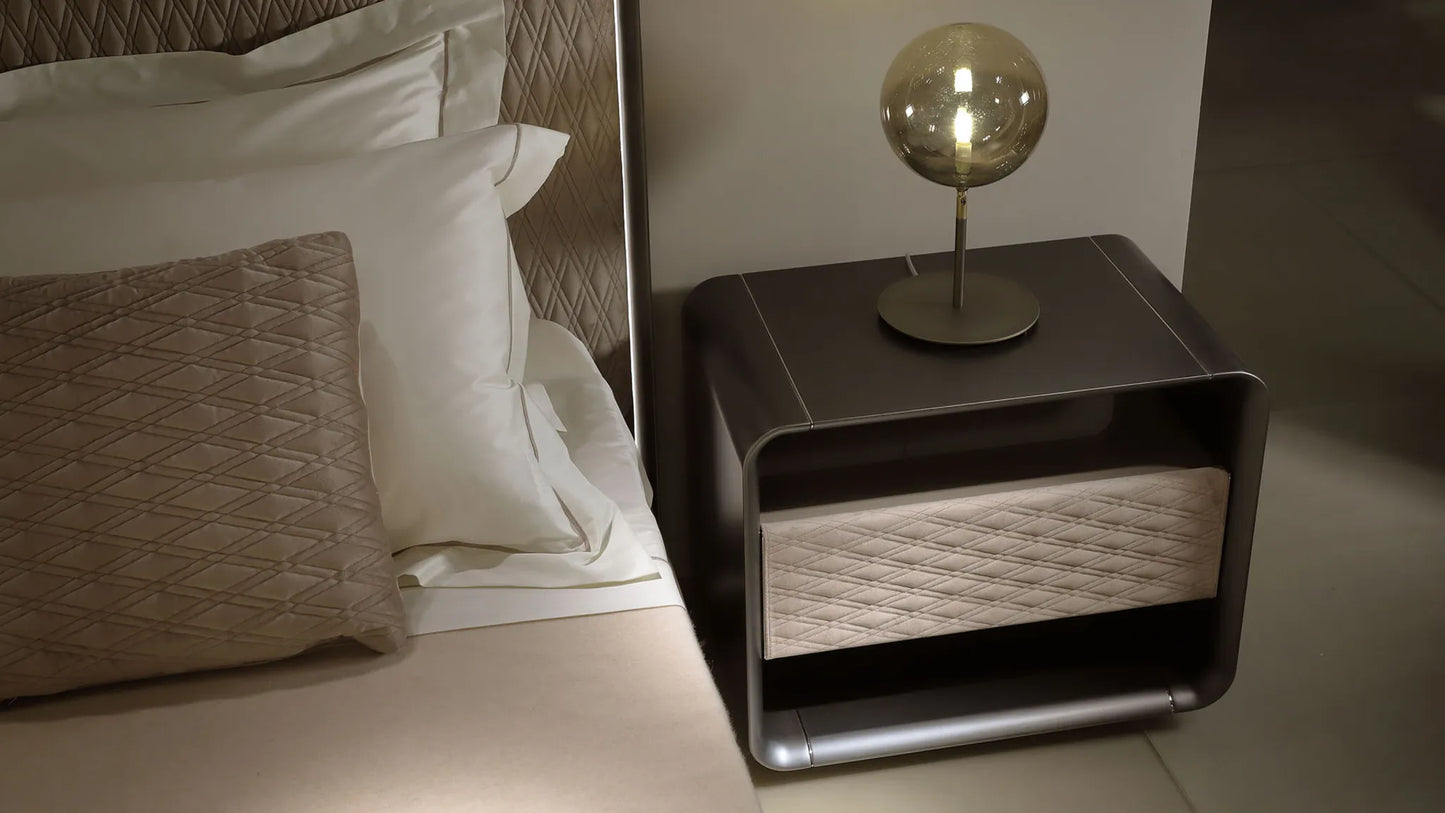 Italian Oh Bedsides