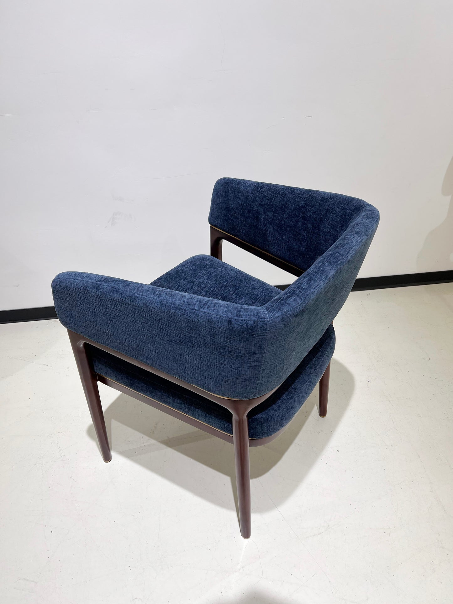 Italian Luxury Vangourd Armchair