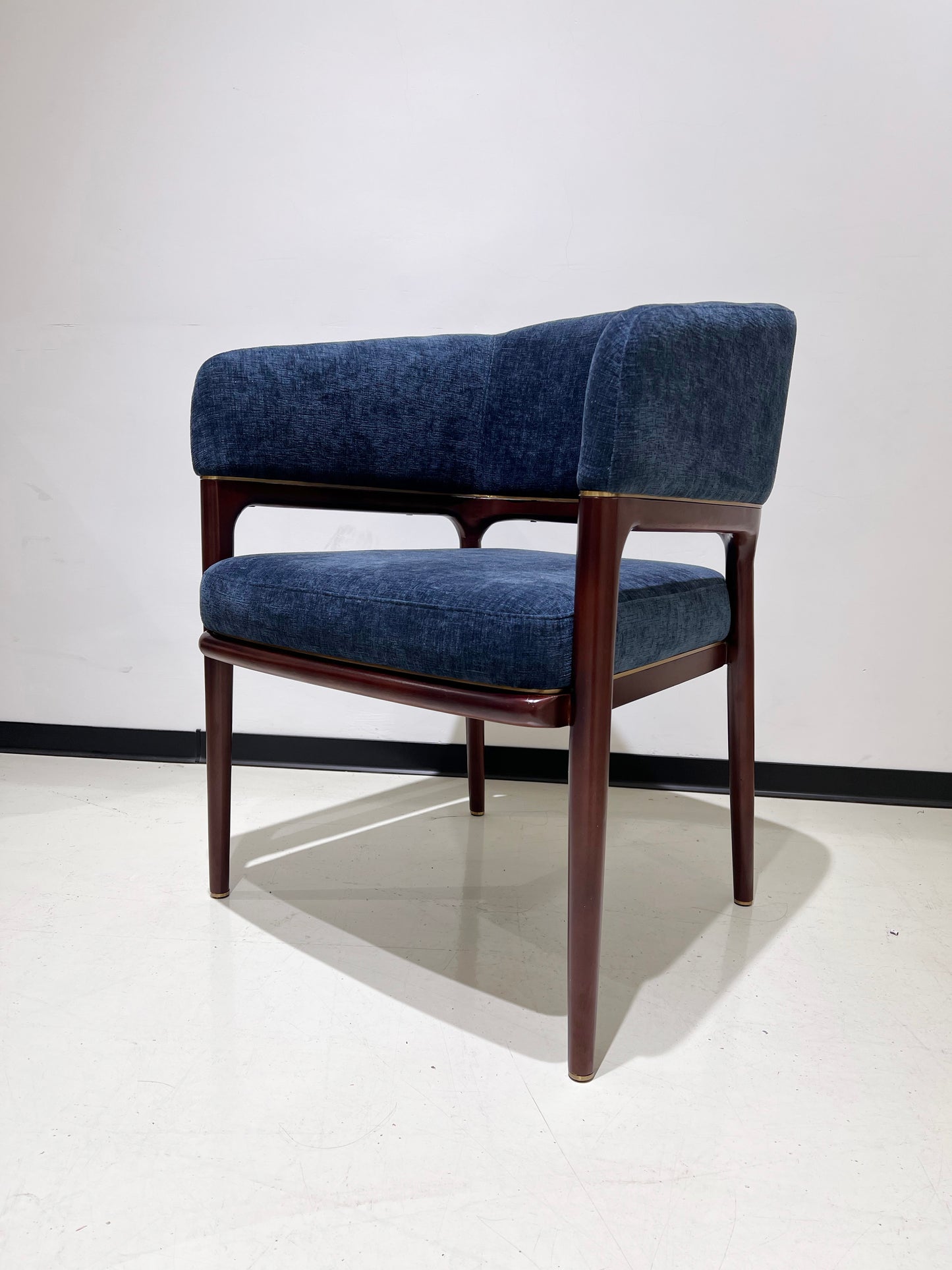 Italian Luxury Vangourd Armchair
