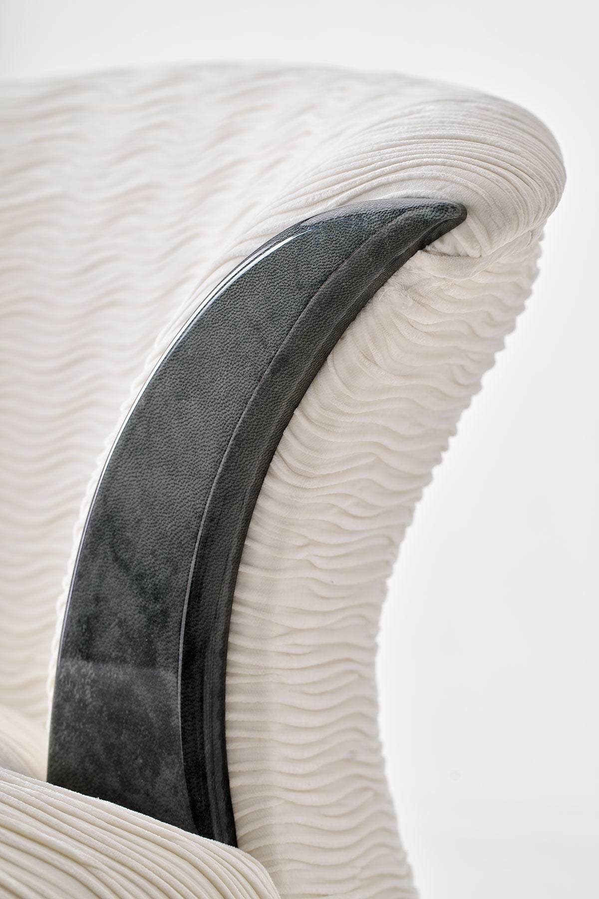 Italian Luxury Victoria Armchair