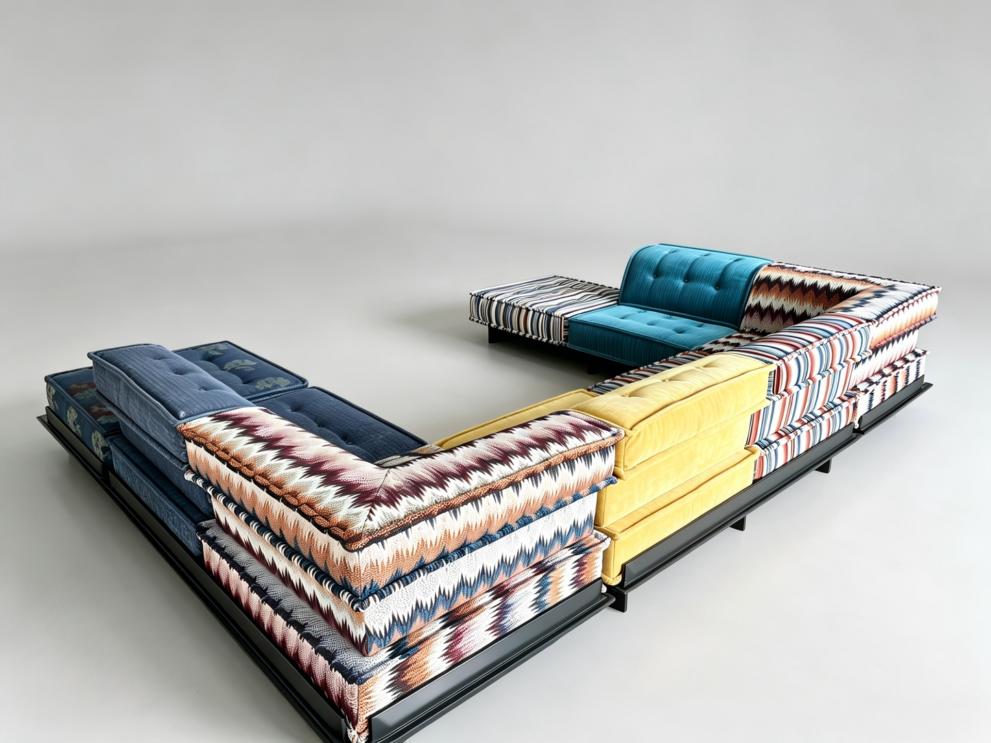 Italian Fee Style Mah Jong Sofa