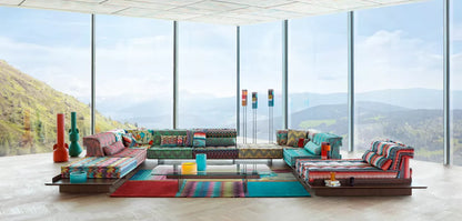 Italian Fee Style Mah Jong Sofa