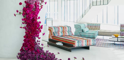 Italian Fee Style Mah Jong Sofa