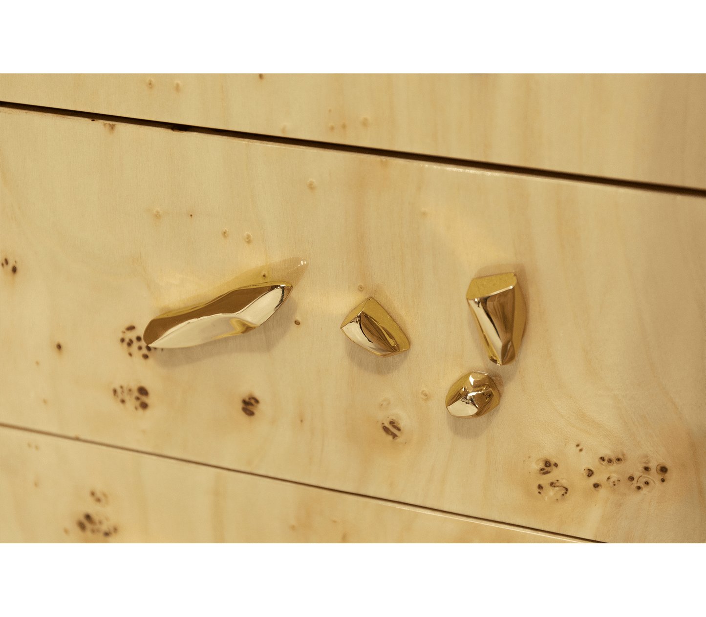 Lapiaz Custom Cabinet