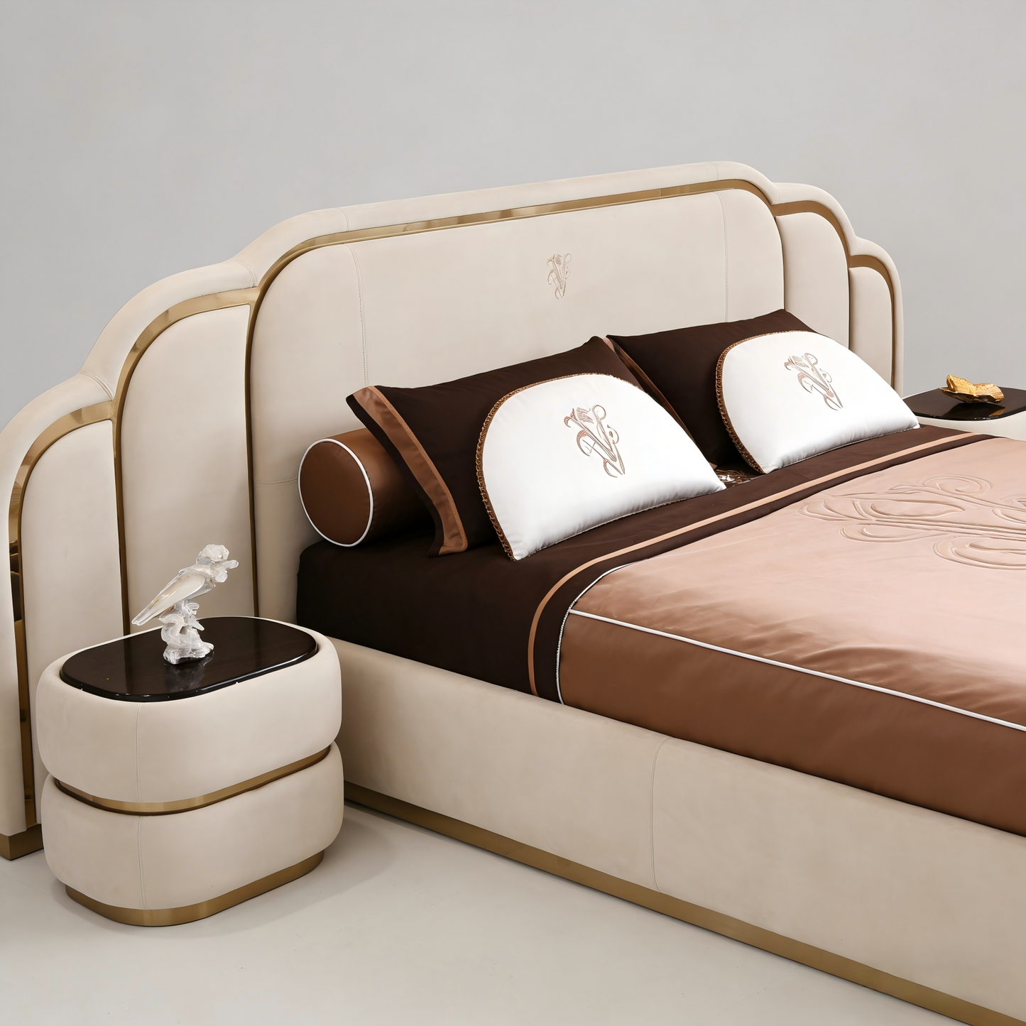 Luxurious Milano BED