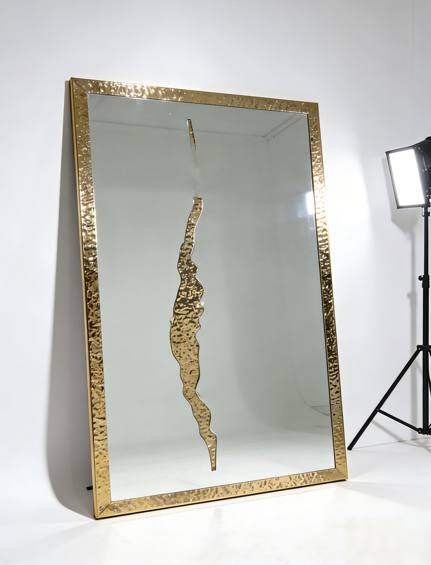 Luxurous Lapiz Rectangle Mirror