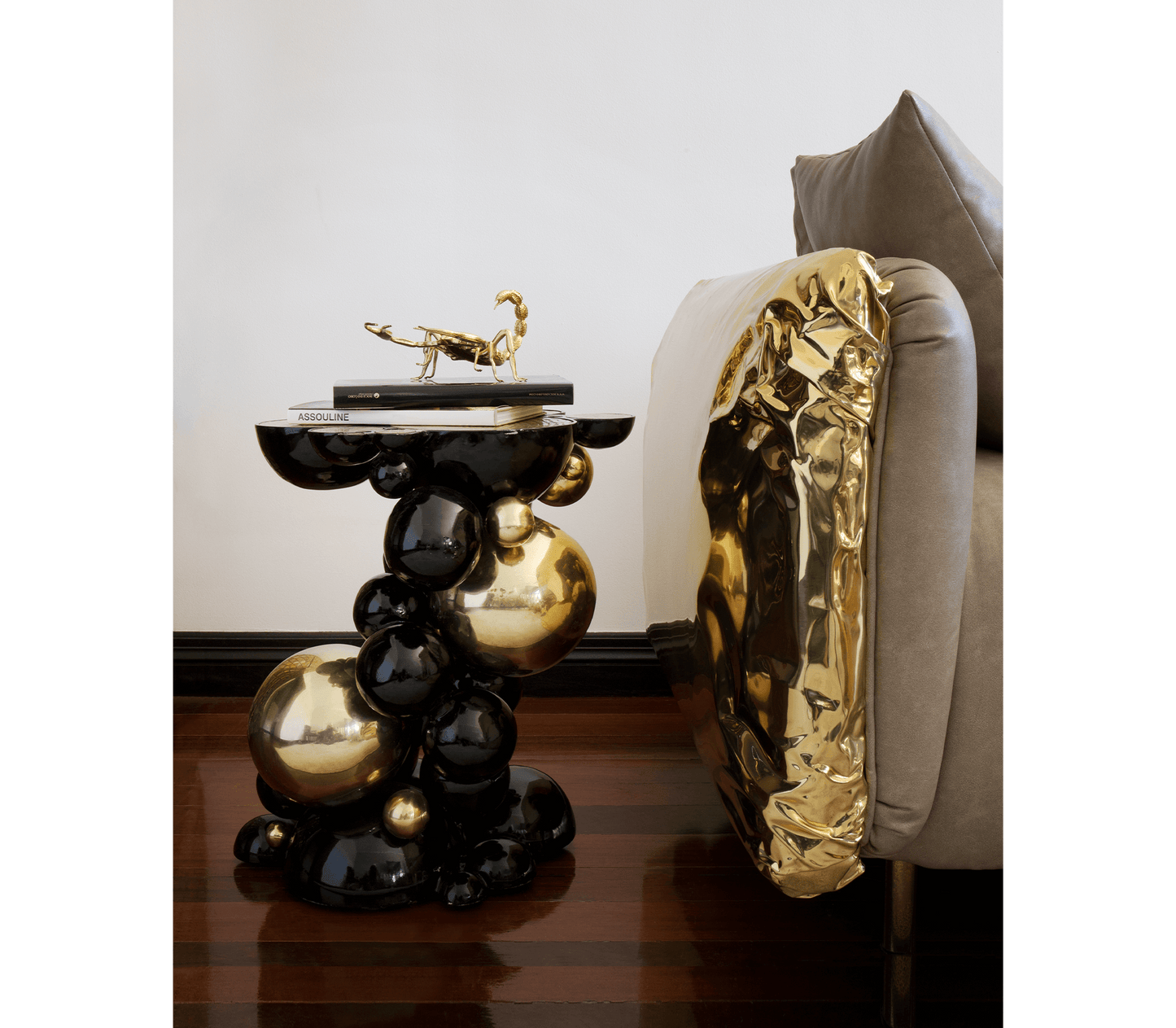 Newton – Custom Handmade Stool