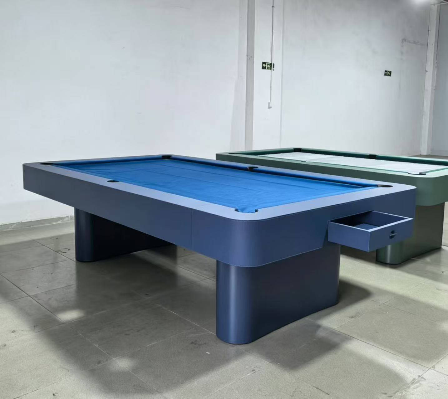 Premium Pool & Snooker Table