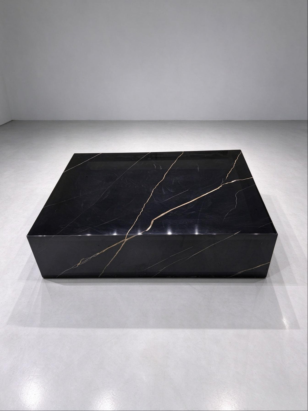 Rectangular Cubic Center Table