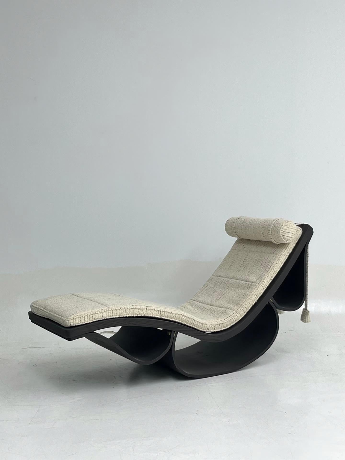 'Rio' Rocking Chaise Lounge