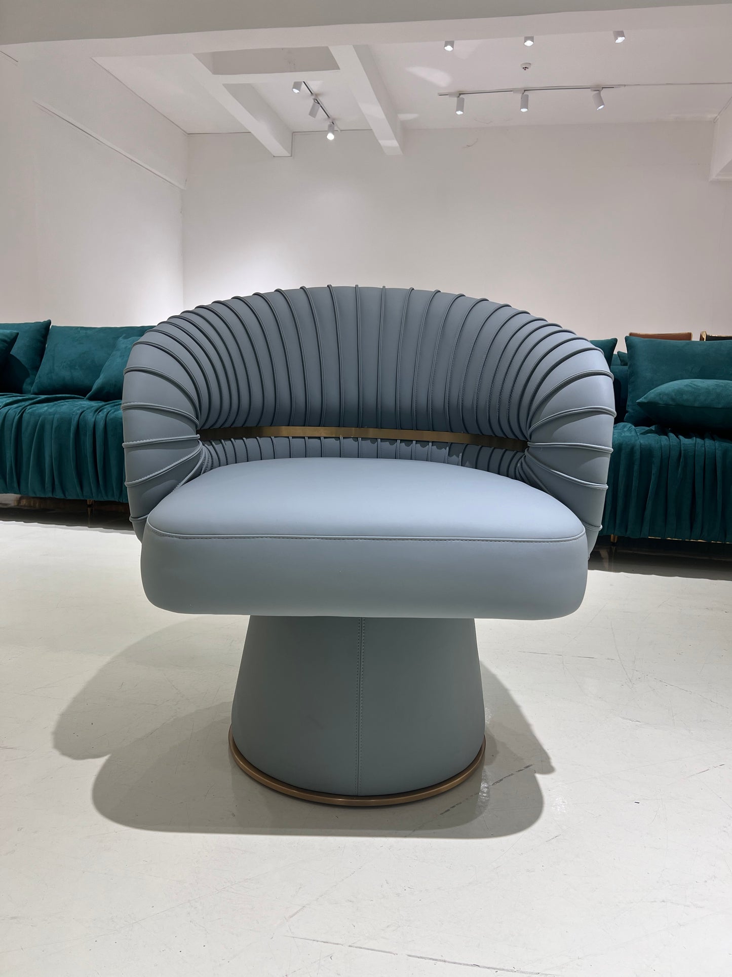 Signore Copper Leather Armchair