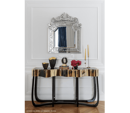 Sinuous Designer Console