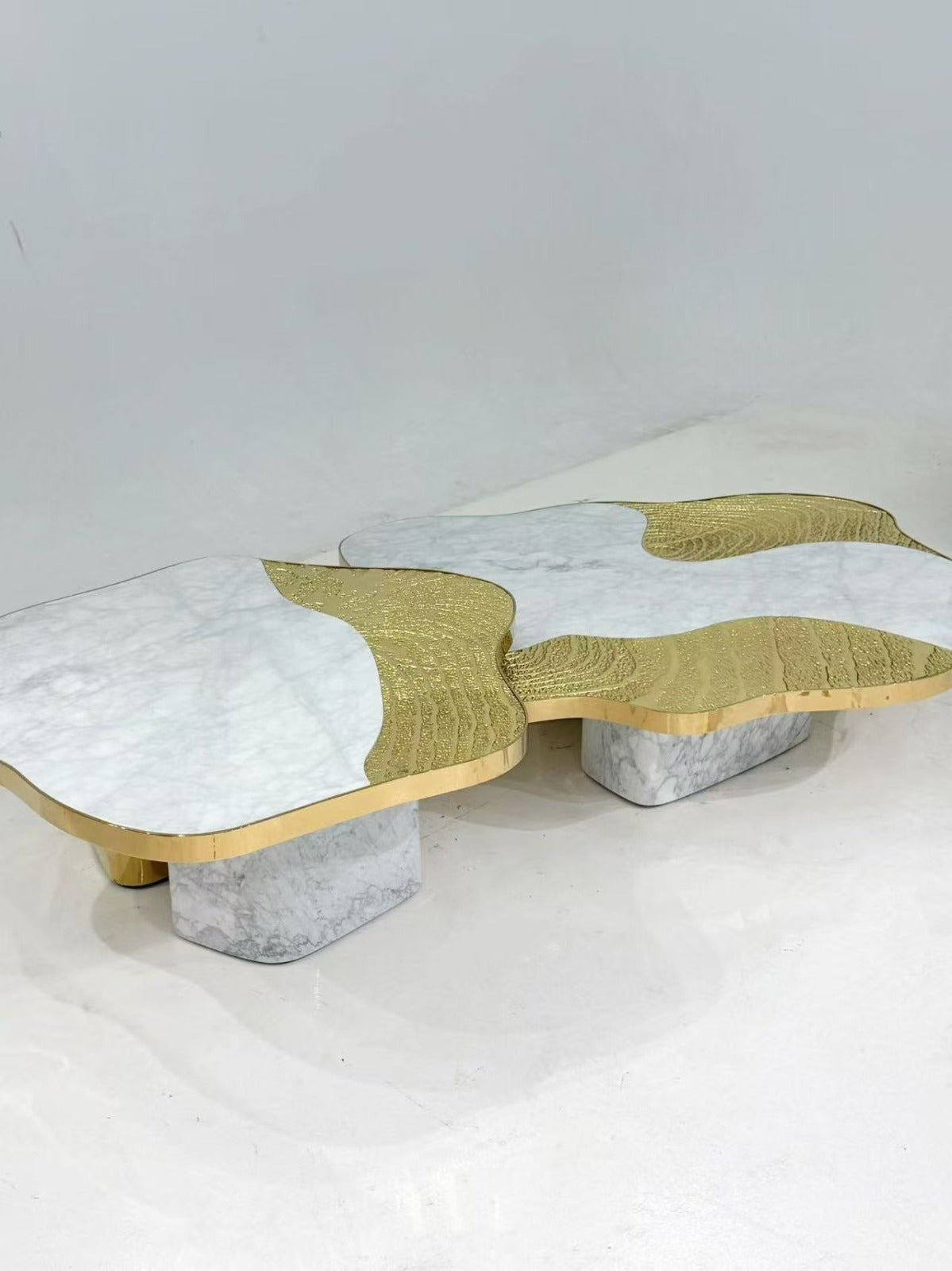 Ophelia Coffee Table Gold and White