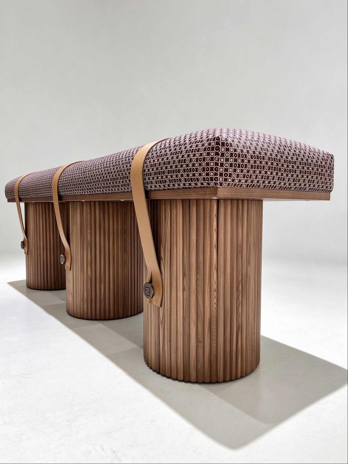 F-Ench Entrance Bench