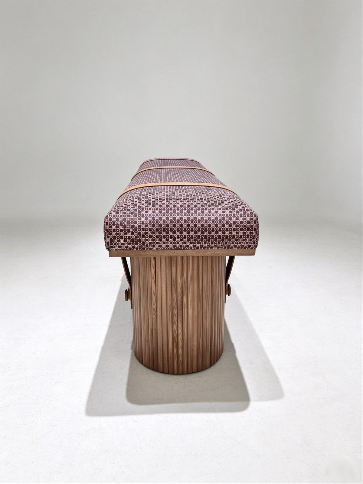 F-Ench Entrance Bench
