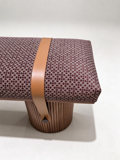 F-Ench Entrance Bench