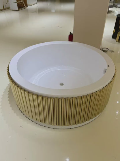 Handmade Symphony Bathtub