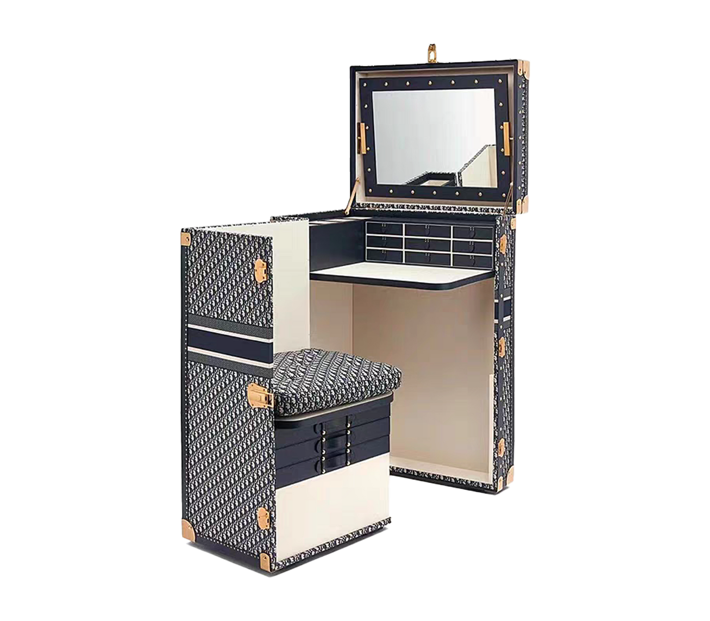 Luxurious Travel Trunk
