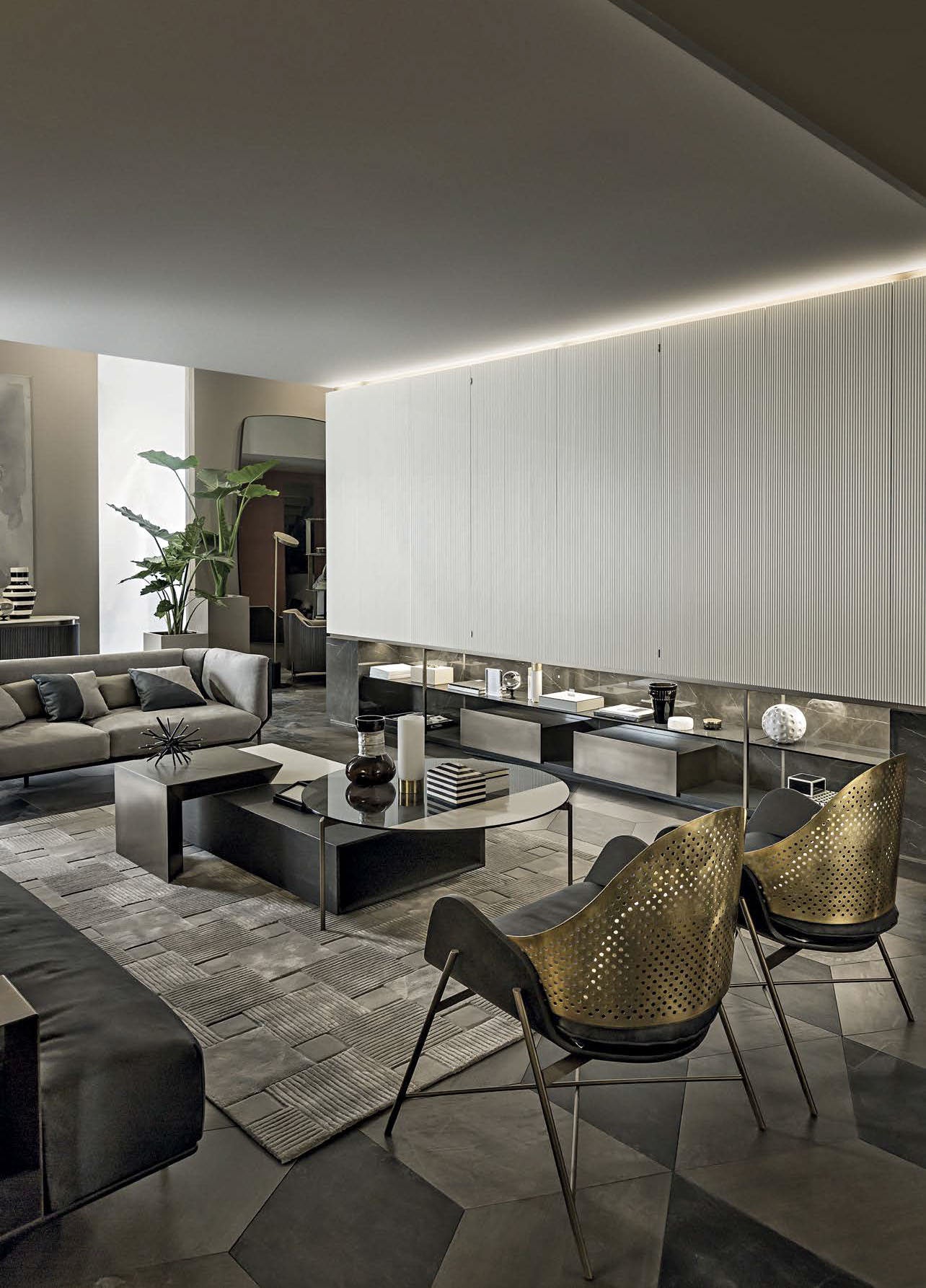 Stylish Roma Chair