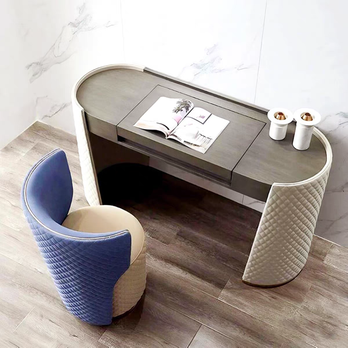 Stylish Master Dressing Console
