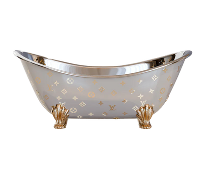Luxury Antique Bathtub