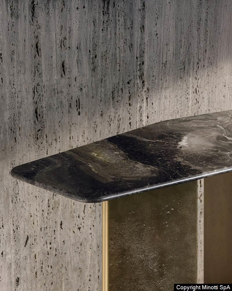 Luxury Yves Console