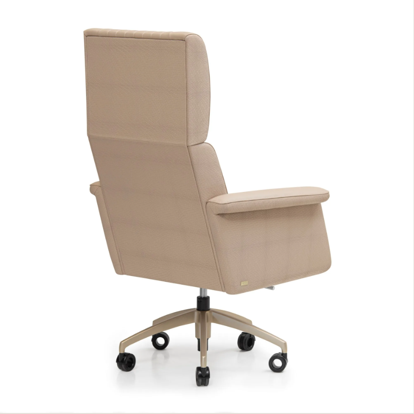 Formitalia Glamour President Chair