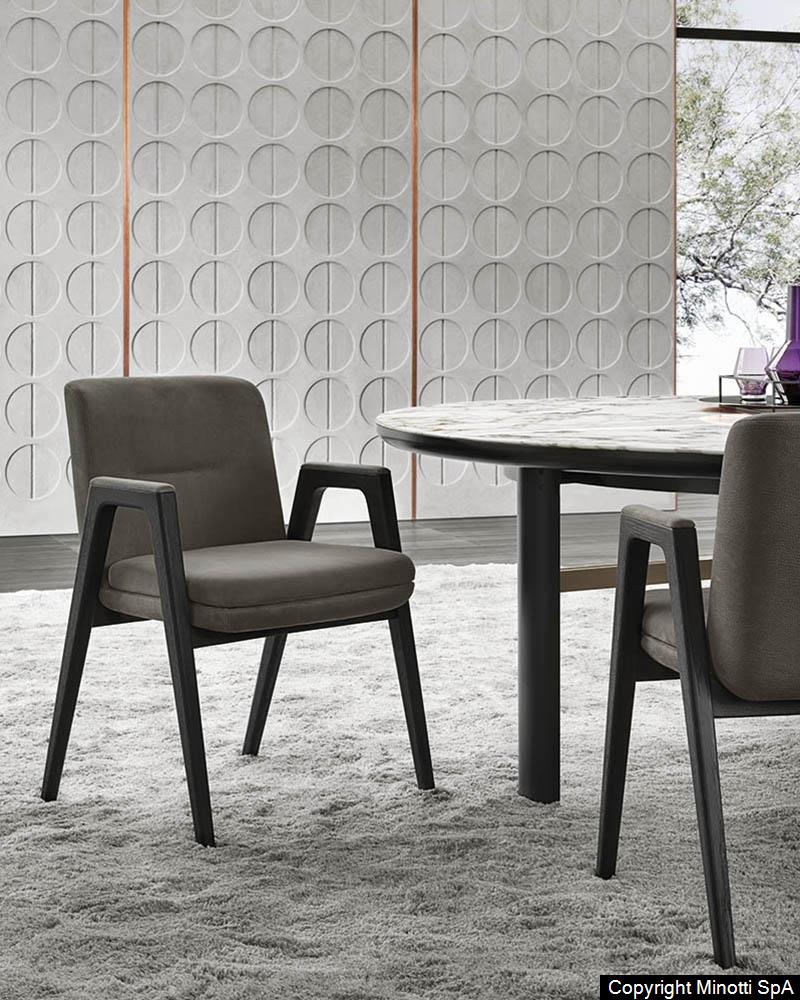 Stylish Lance Chair