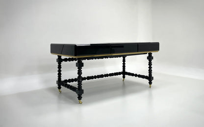 Handmade Queen Manu Desk