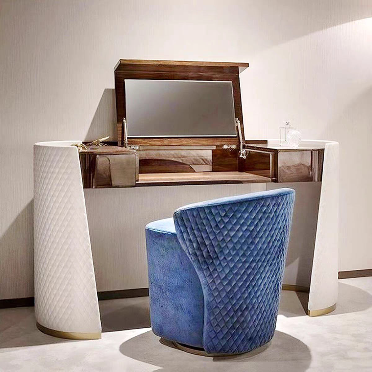 Stylish Master Dressing Console