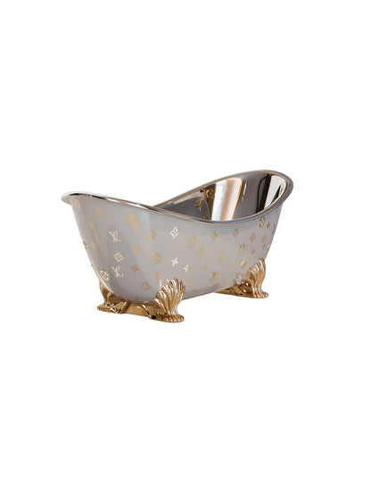 Luxury Antique Bathtub