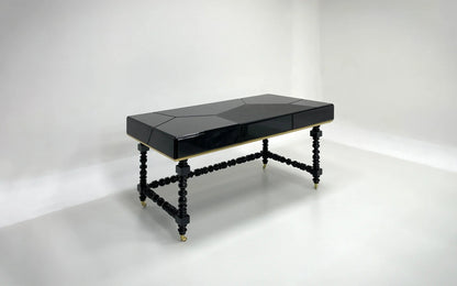 Handmade Queen Manu Desk