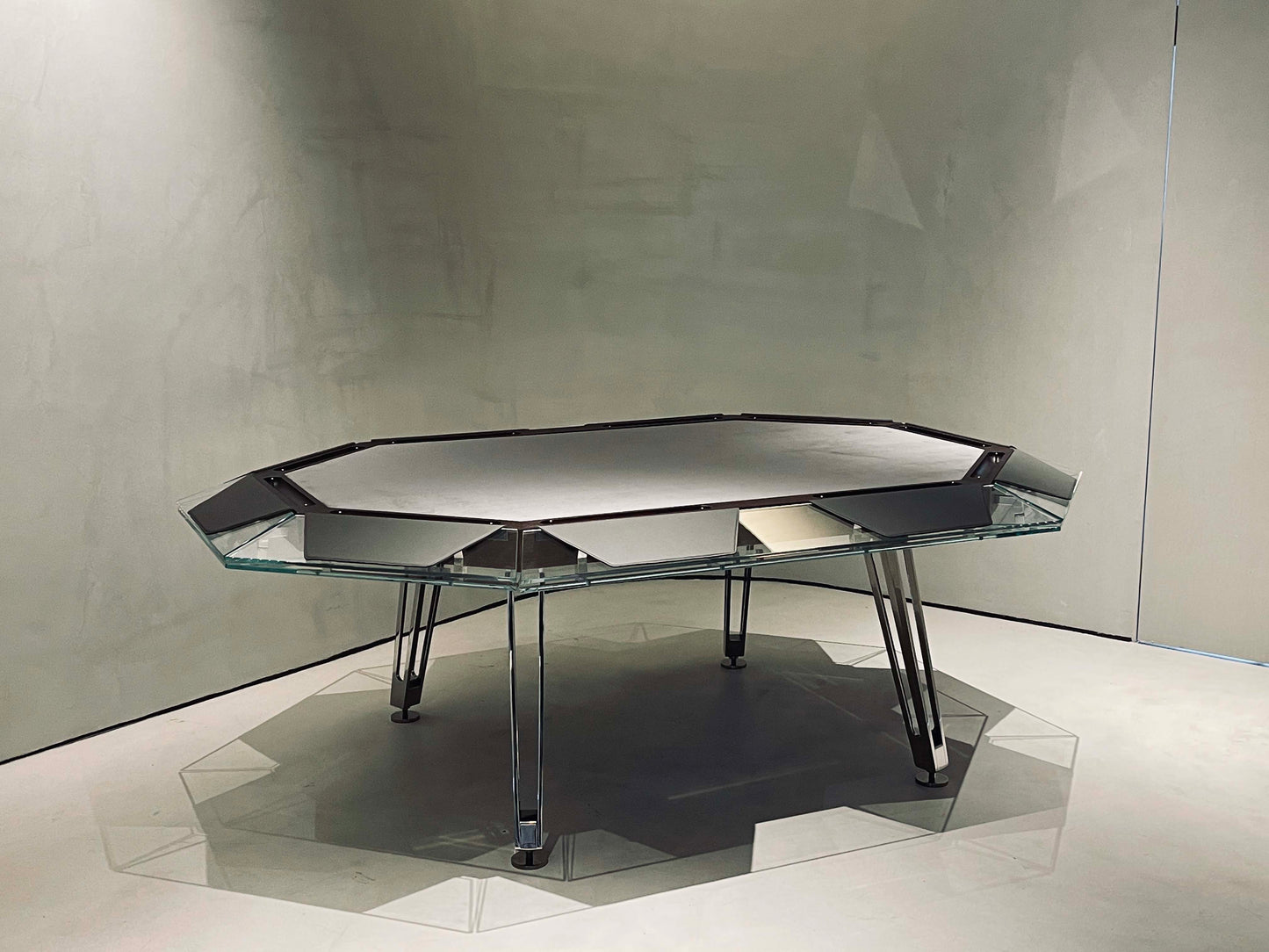 Unootto Marble Luxury Poker Table
